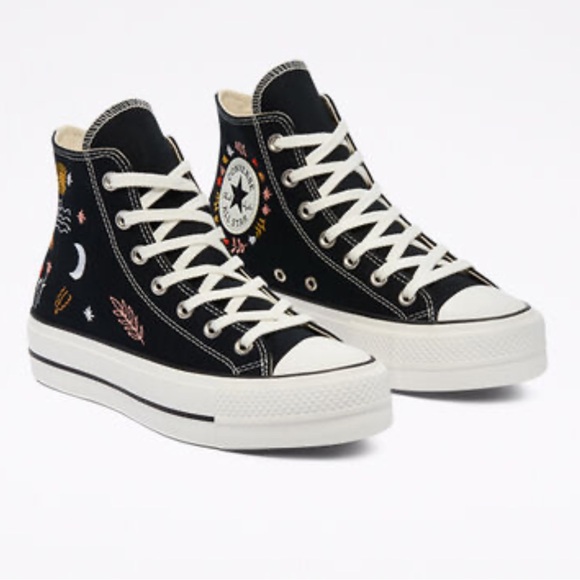Chuck Taylor All Star Black Platform 'It's Okay To Wander” High Top Smeakers 7.5 - Picture 1 of 16